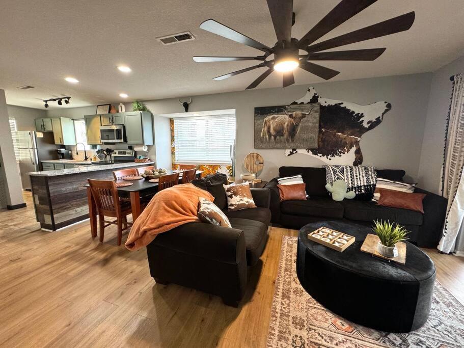 Modern Comfort: Updated Cozy Condo In Indian Point Branson Exterior foto